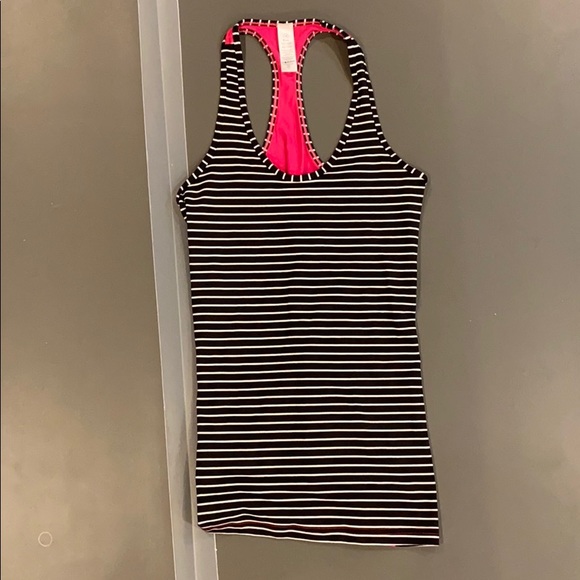 Tank top - Picture 1 of 2